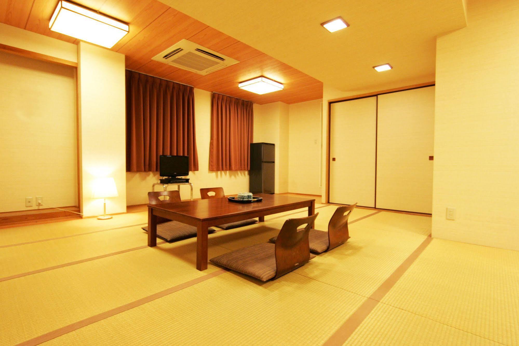 Kochi Green Hotel Harimayabashi Exterior photo